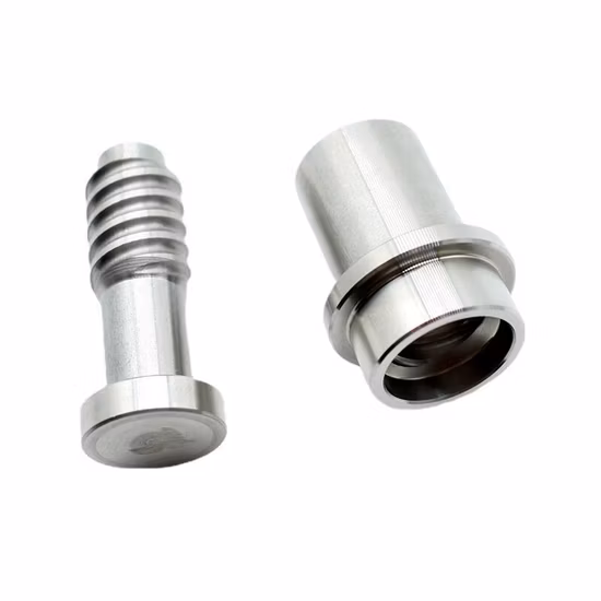 Suministro de fábrica de mecanizado CNC de precisión de plástico/acero inoxidable/latón/aluminio/titanio piezas de torneado CNC componentes mecánicos